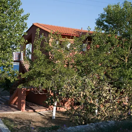 Ostria Villa *